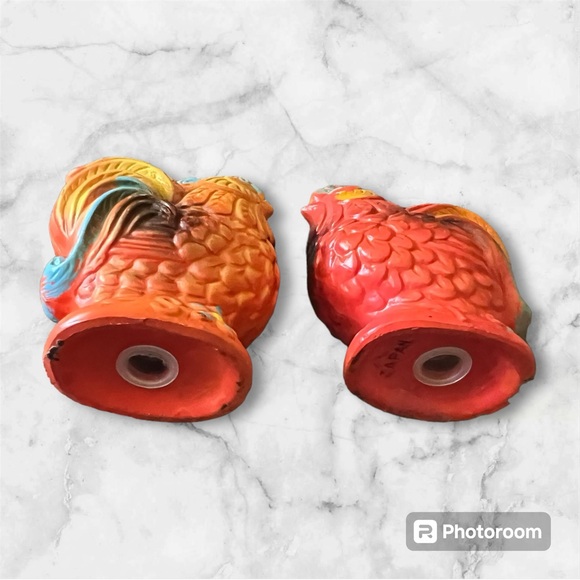 Japan Vintage Shaker Chicken Rooster Shakers Chickens Orange Pepper Salt Set. - Picture 2 of 3